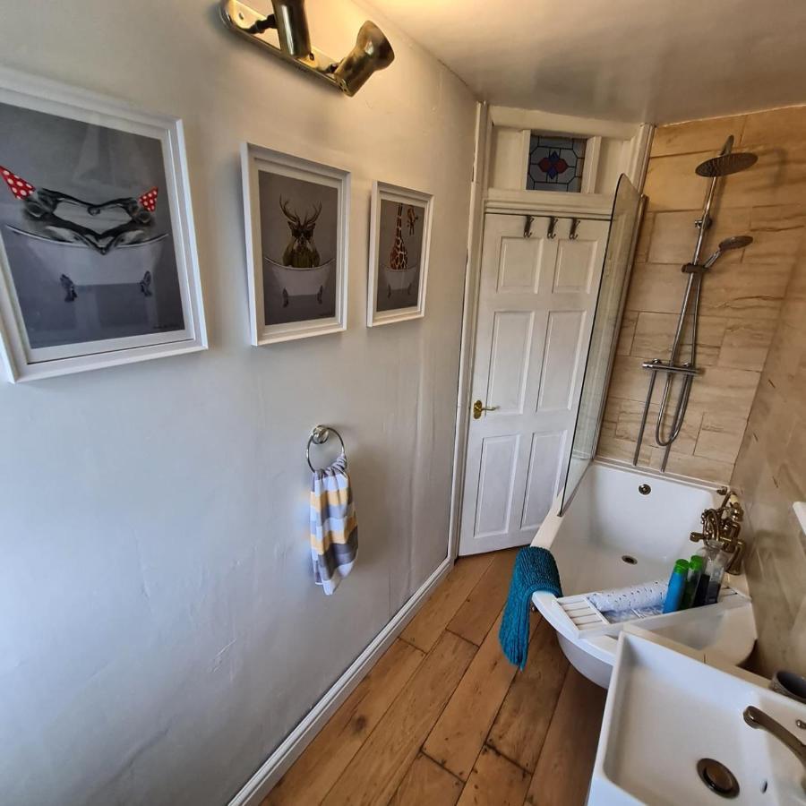 Old Road Cottage Pet Friendly Outdoors Beaches Нит Экстерьер фото